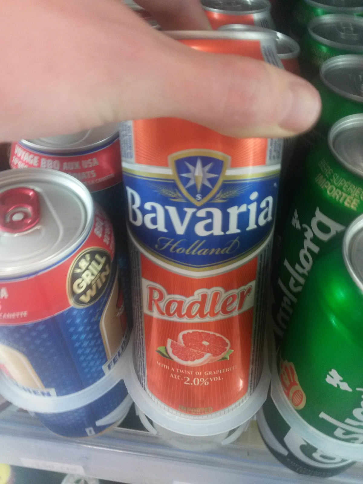 photo of a can of grapefruit radler